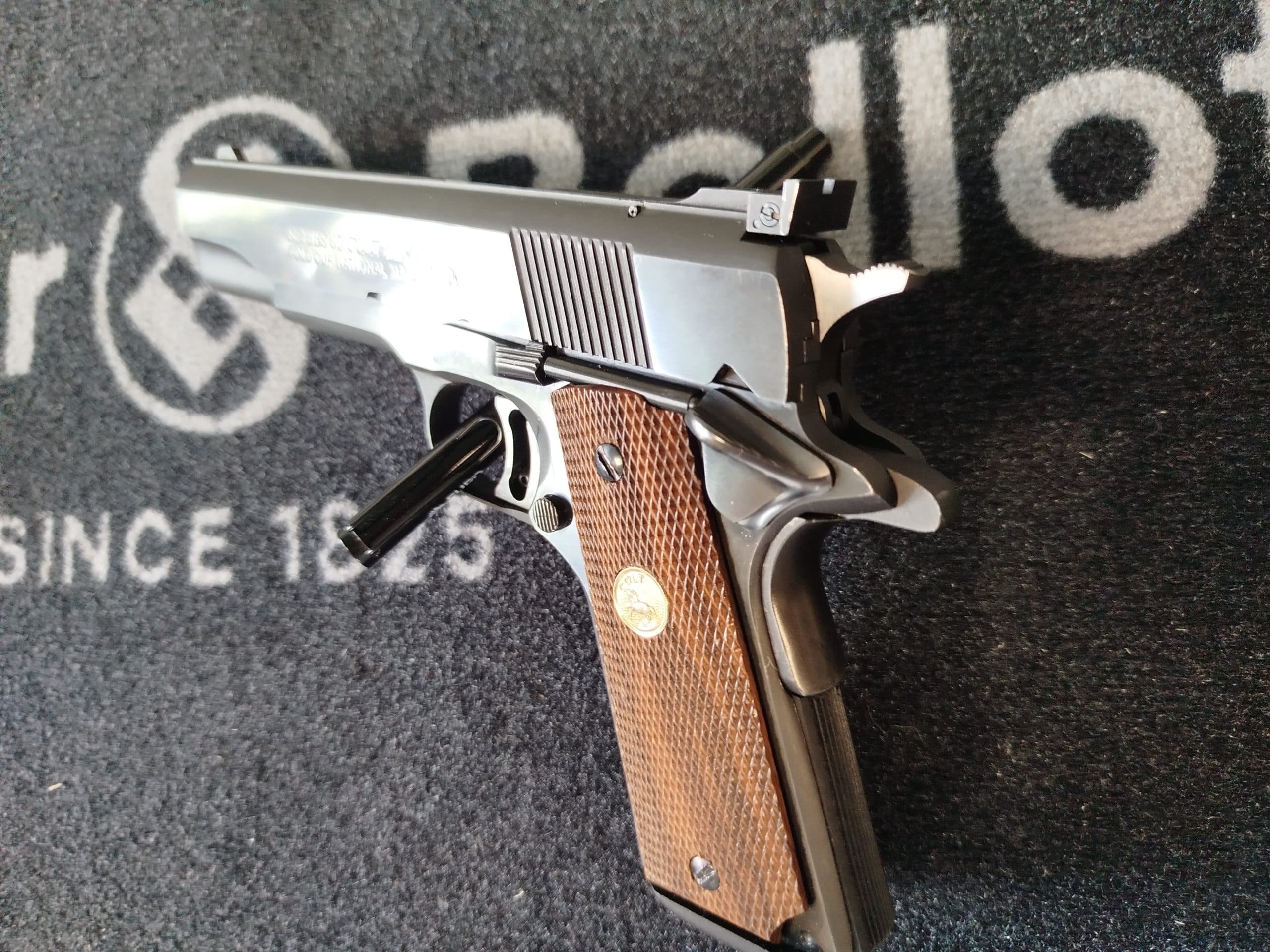 Pistolet Colt Gold Cup MK IV Series ’80 kal. 45ACP